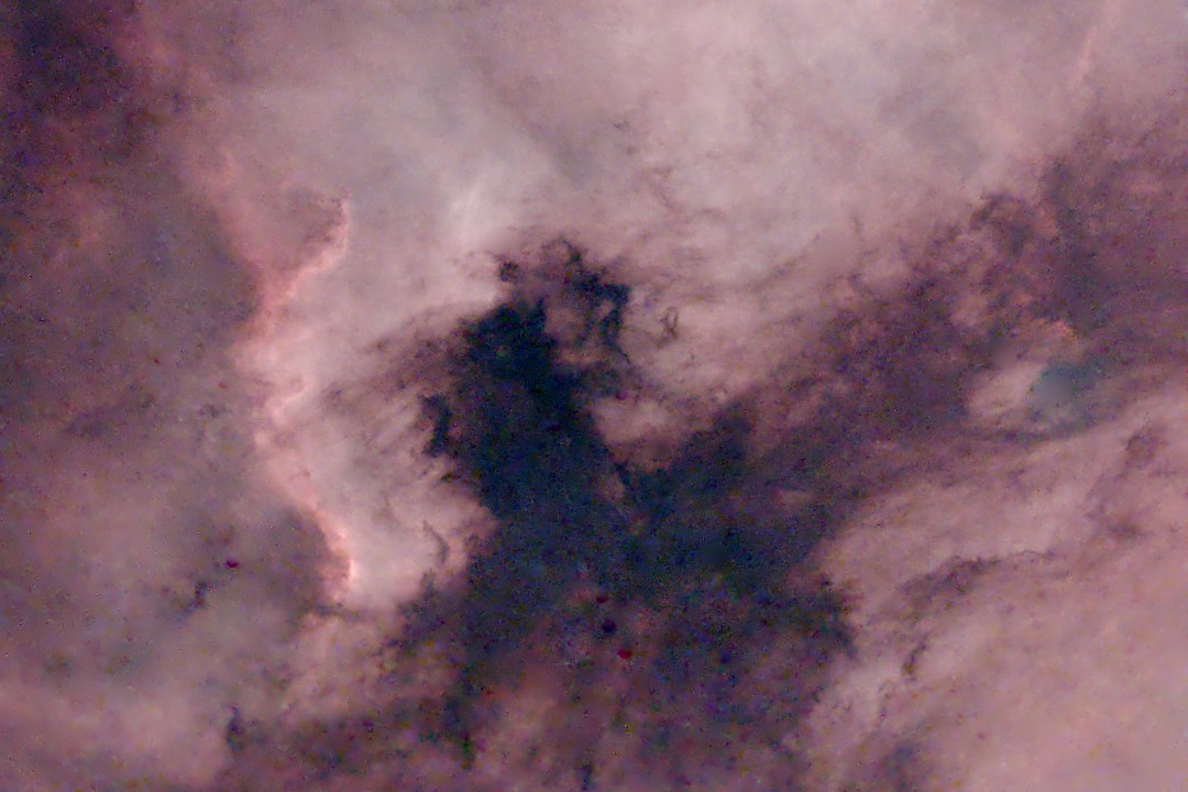 The same framing, starless and noise-reduced, at the page's plain stretch